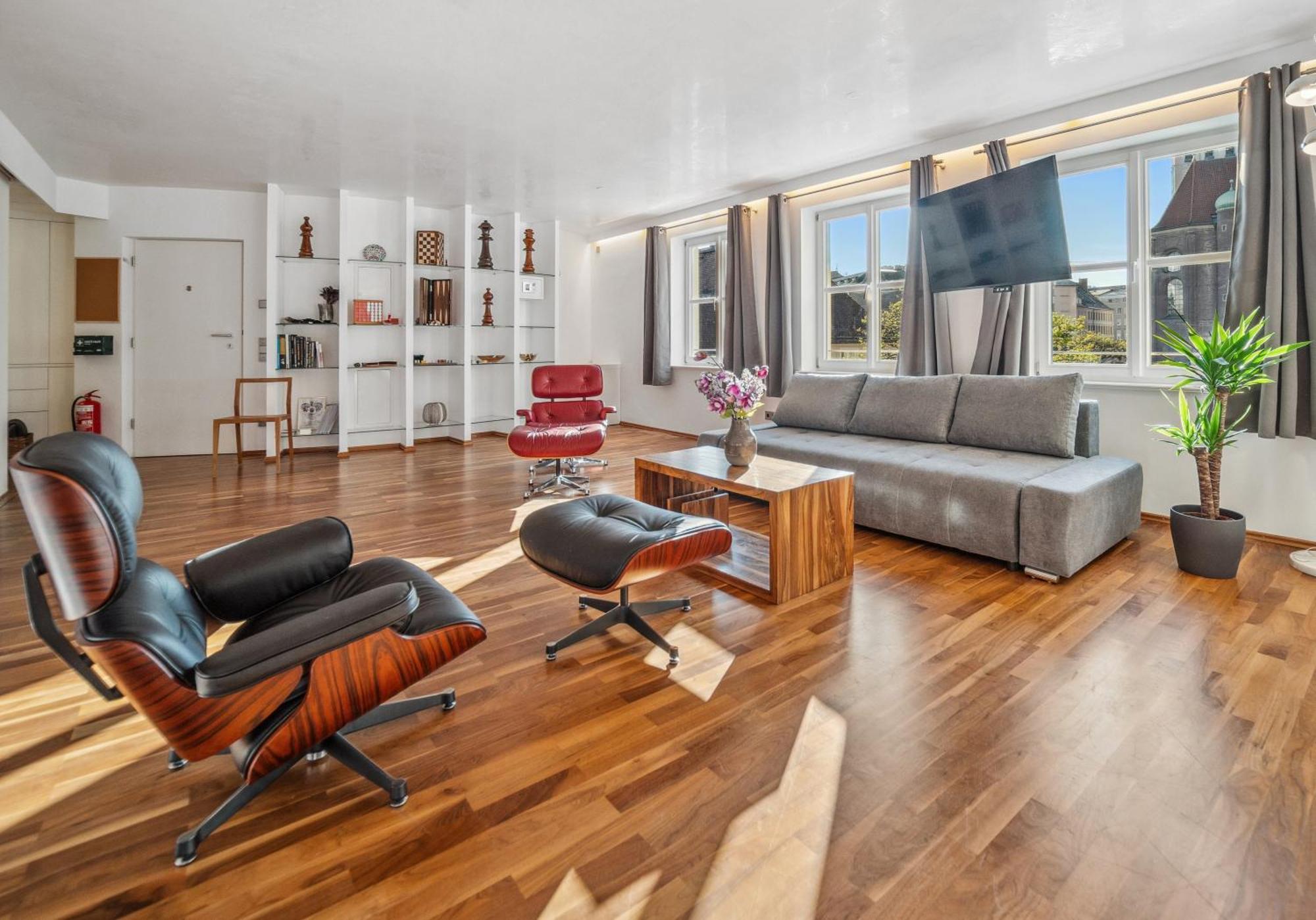 90m2 - 969 Sq Ft Of Luxury München