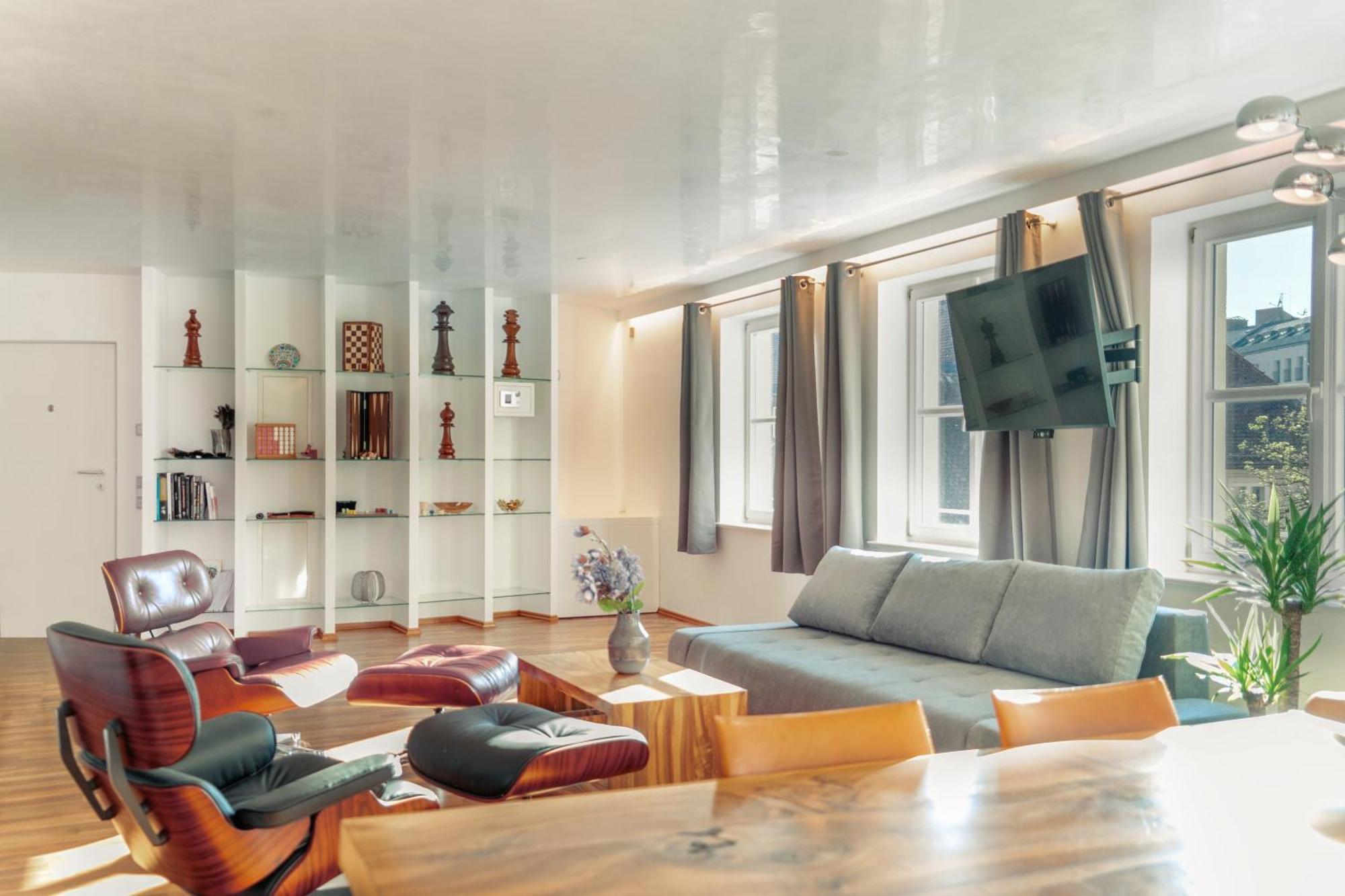 90m2 - 969 Sq Ft Of Luxury München